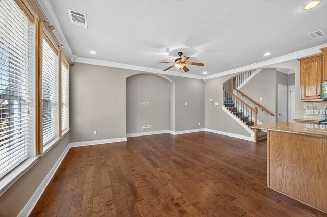 2940 Europa Drive, Grand Prairie, TX 75052