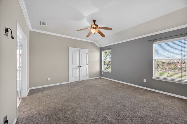 2940 Europa Drive, Grand Prairie, TX 75052