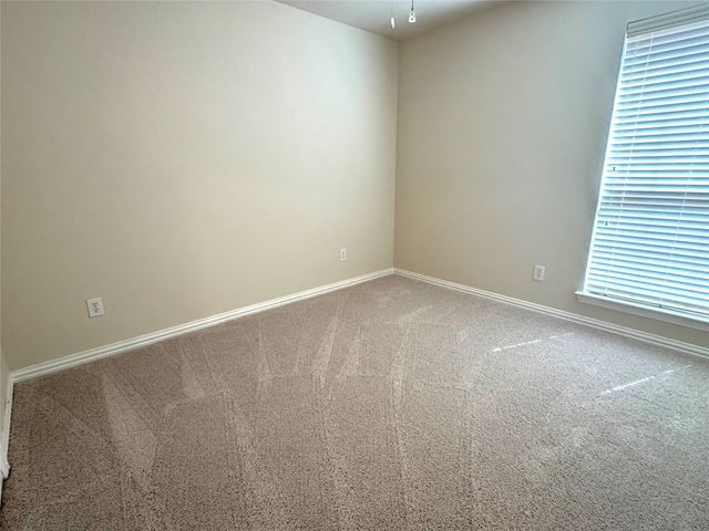 2619 Cove Drive, Grand Prairie, TX 75054