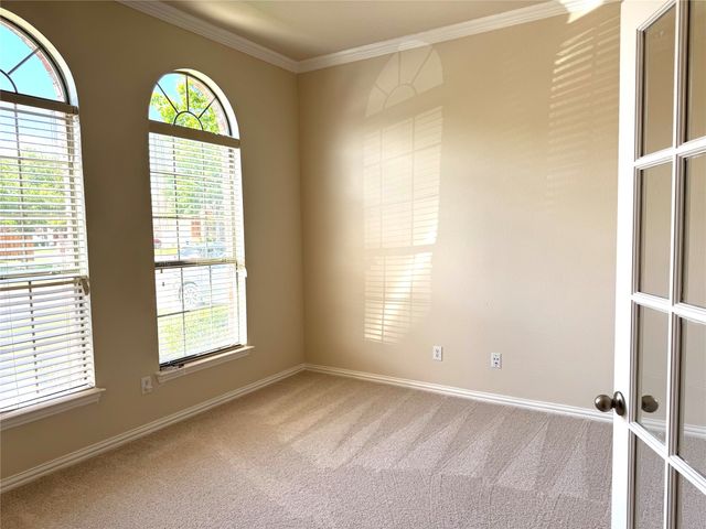2619 Cove Drive, Grand Prairie, TX 75054
