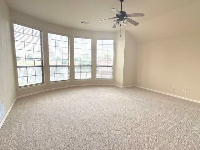 2619 Cove Drive, Grand Prairie, TX 75054