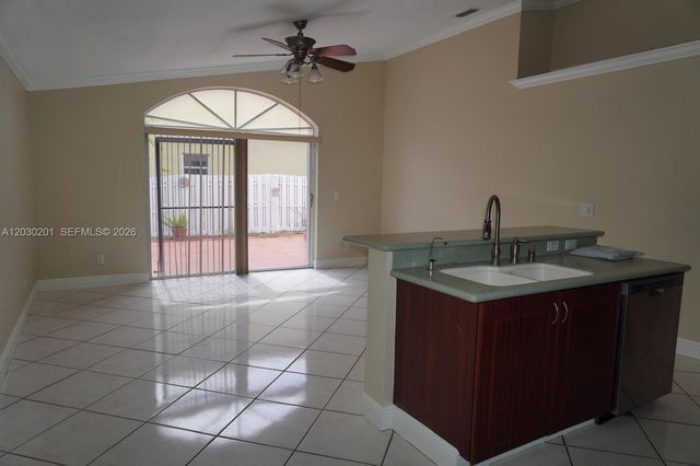 2010 NW 182nd Terrace, Pembroke Pines, FL 33029