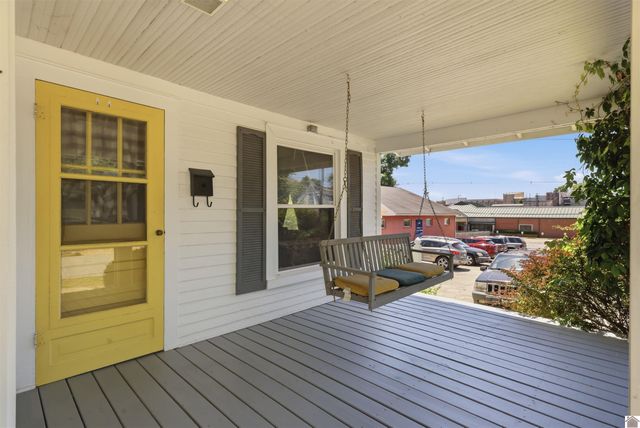 306 N 5th Street, Murray, KY 42071