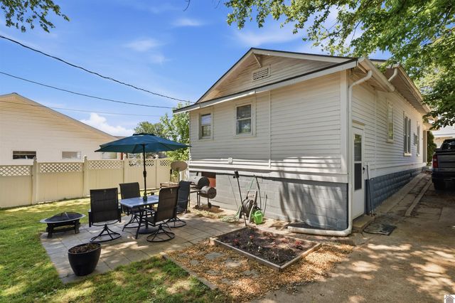 306 N 5th Street, Murray, KY 42071