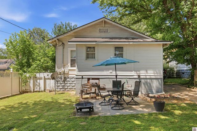 306 N 5th Street, Murray, KY 42071