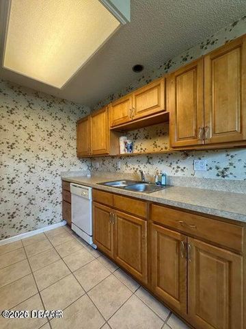 840 Center Ave Apt 99, Holly Hill, FL 32117