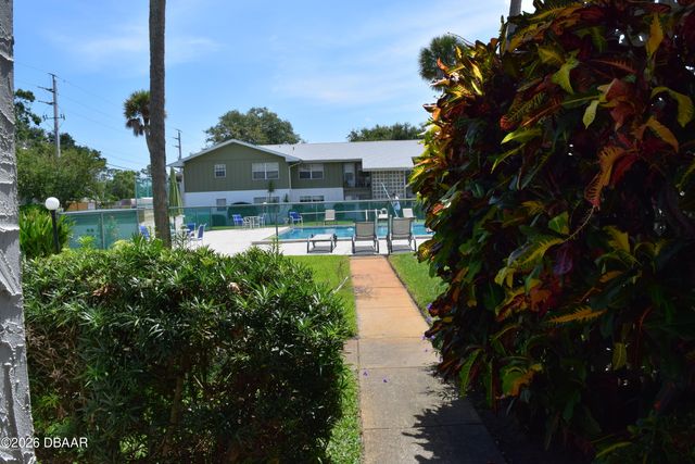 840 Center Ave Apt 99, Holly Hill, FL 32117