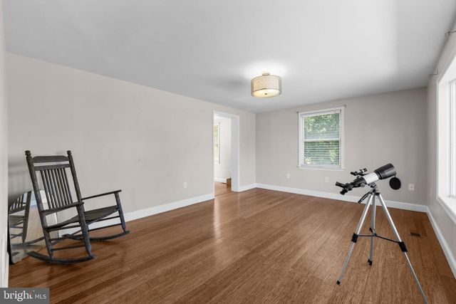 365 SHADOWHAWK LN, Kearneysville, WV 25430
