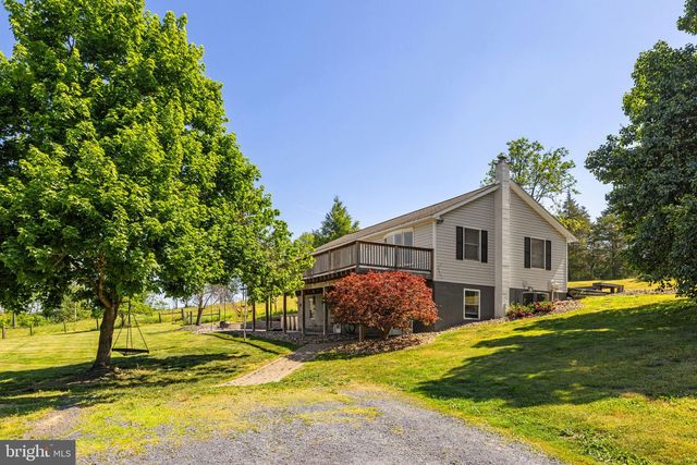 365 SHADOWHAWK LN, Kearneysville, WV 25430