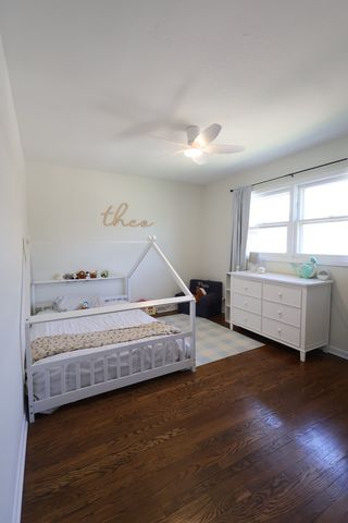 510 W Millns Court, Addison, IL 60101