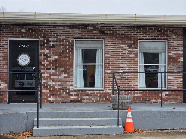 3520 Quaker Lane, North Kingstown, RI 02852