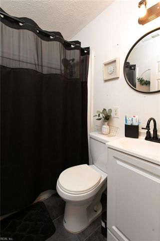 609 Allen ST, Hampton, VA 23669