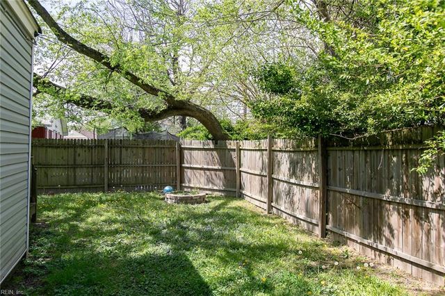 609 Allen ST, Hampton, VA 23669