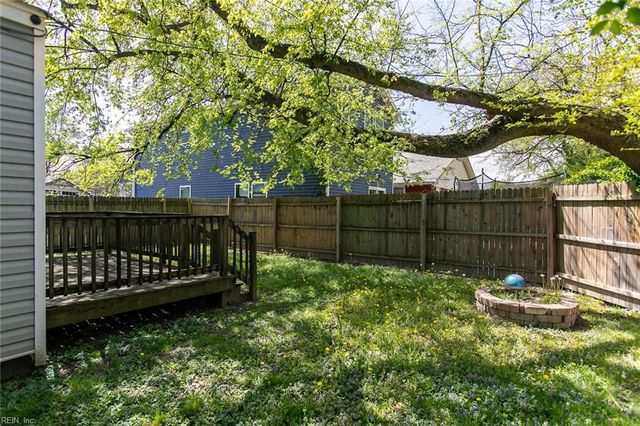 609 Allen ST, Hampton, VA 23669