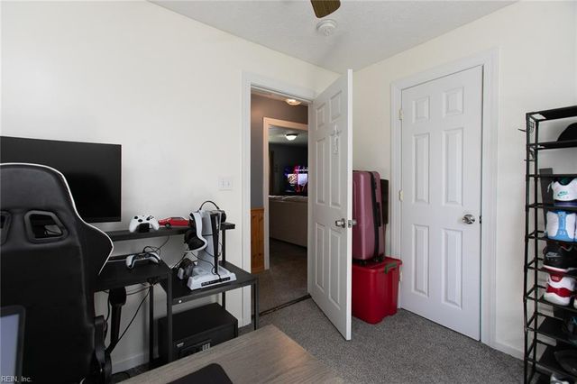 609 Allen ST, Hampton, VA 23669