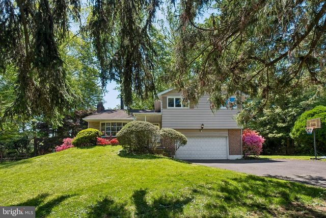1076 DEVON RD, Jenkintown, PA 19046