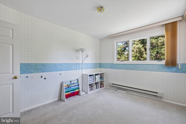 1076 DEVON RD, Jenkintown, PA 19046