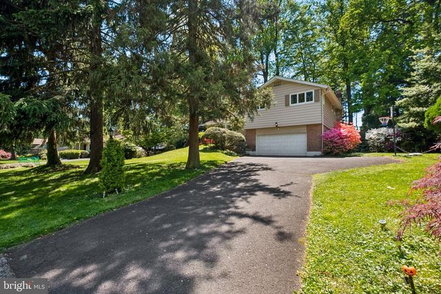 1076 DEVON RD, Jenkintown, PA 19046