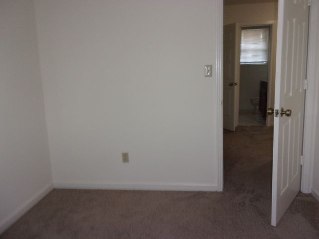 1374 S Maple St, Lebanon, TN 37087