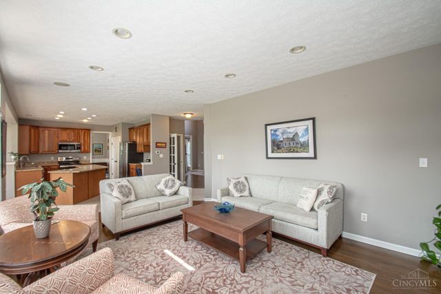 2650 Wyndham Drive, Beavercreek, OH 45431