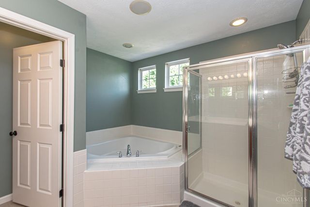 2650 Wyndham Drive, Beavercreek, OH 45431