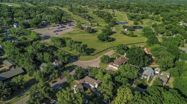 3443 E Murdock, Wichita, KS 67208