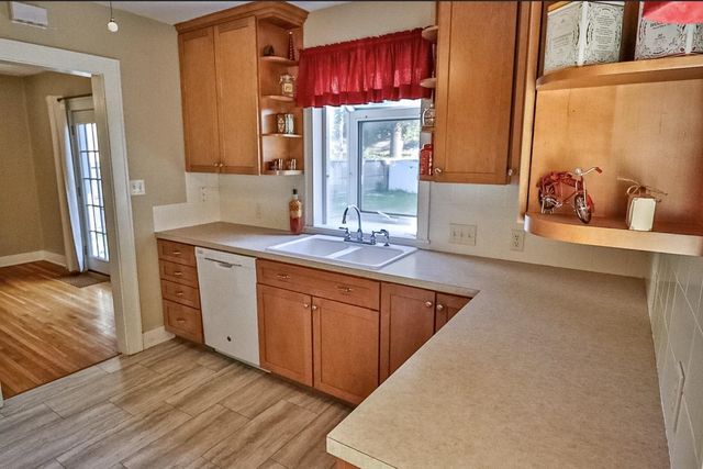 3443 E Murdock, Wichita, KS 67208