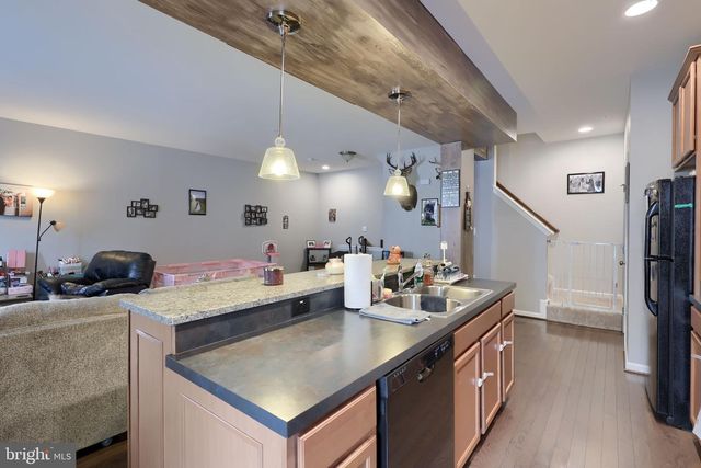 3037 C MERIDIAN CMNS, Mechanicsburg, PA 17055