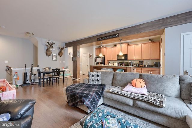 3037 C MERIDIAN CMNS, Mechanicsburg, PA 17055