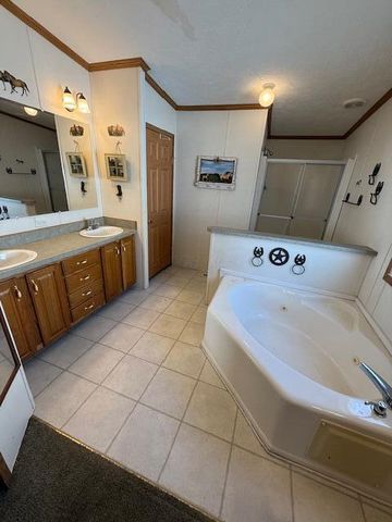 5838 Meadowbrook Road, Albany, OH 45710