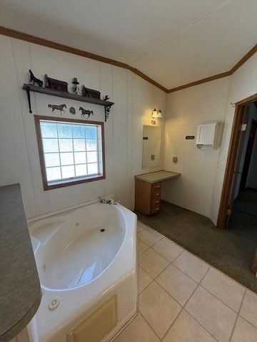 5838 Meadowbrook Road, Albany, OH 45710