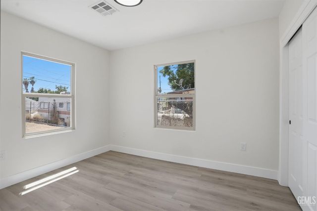 707 Lincoln Avenue, Bakersfield, CA 93308