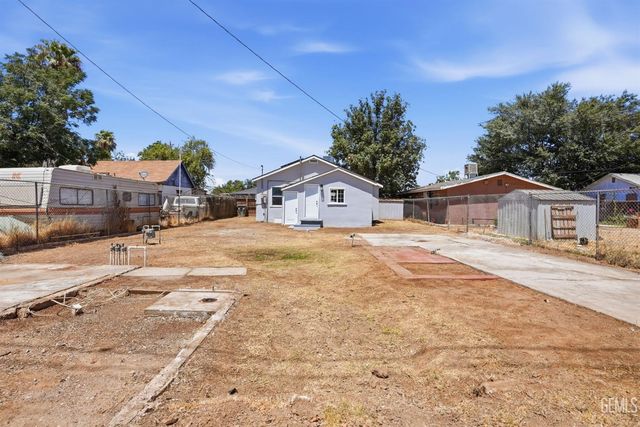 707 Lincoln Avenue, Bakersfield, CA 93308