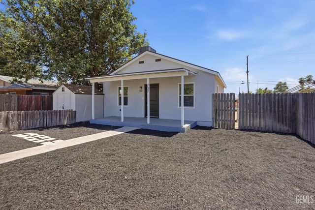 707 Lincoln Avenue, Bakersfield, CA 93308