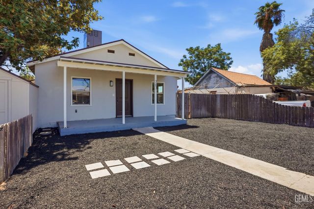707 Lincoln Avenue, Bakersfield, CA 93308
