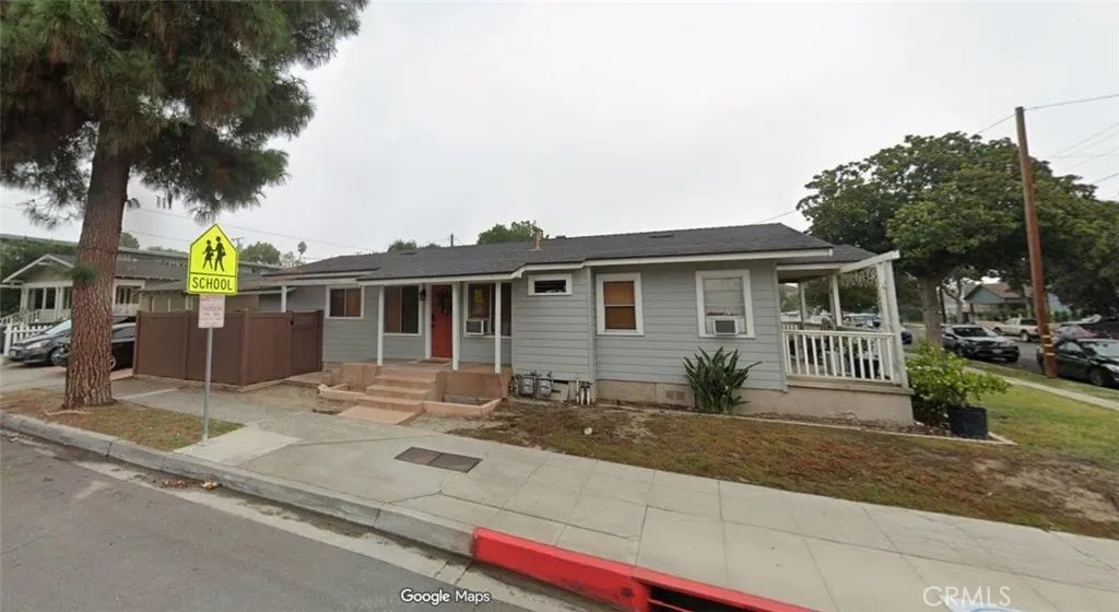 326 E Canyon Blvd, Monrovia, CA 91016