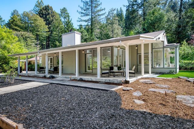 15715 Drake Rd, Guerneville, CA 95446