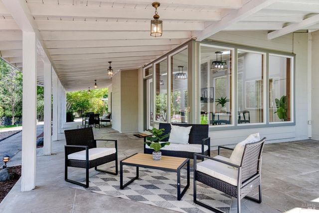 15715 Drake Rd, Guerneville, CA 95446