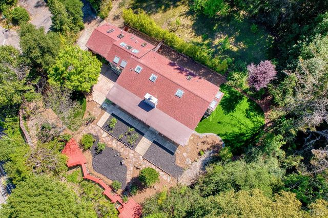 15715 Drake Rd, Guerneville, CA 95446