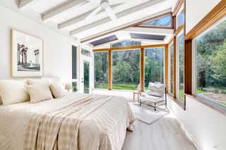 15715 Drake Rd, Guerneville, CA 95446