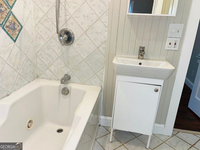 4665 Orchid Drive, Pine Lake, GA 30072