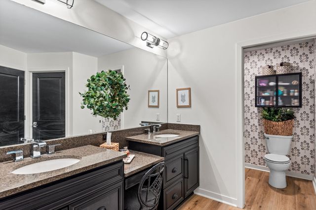 3027 W Palmer Avenue, La Porte, IN 46350