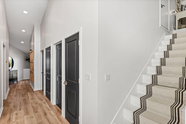 3027 W Palmer Avenue, La Porte, IN 46350
