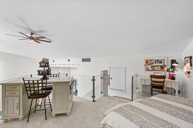 3027 W Palmer Avenue, La Porte, IN 46350