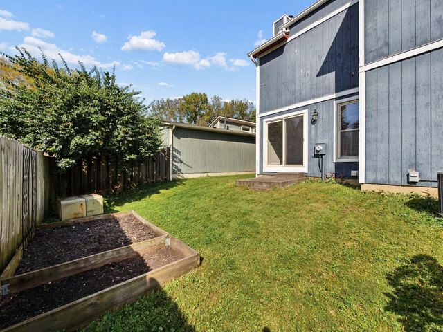365 Halsbury Circle, Columbus, OH 43230