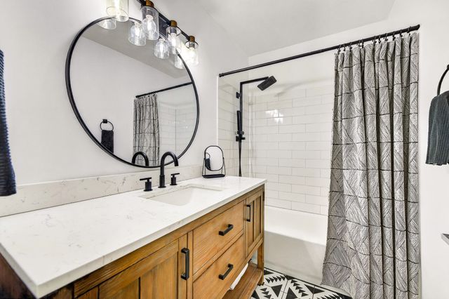 13640 Flagstone Lane, Dallas, TX 75240