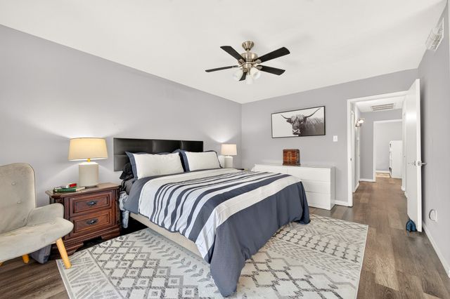 13640 Flagstone Lane, Dallas, TX 75240