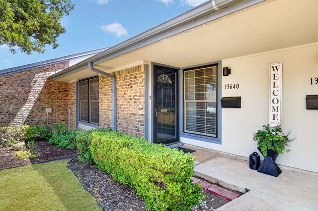 13640 Flagstone Lane, Dallas, TX 75240