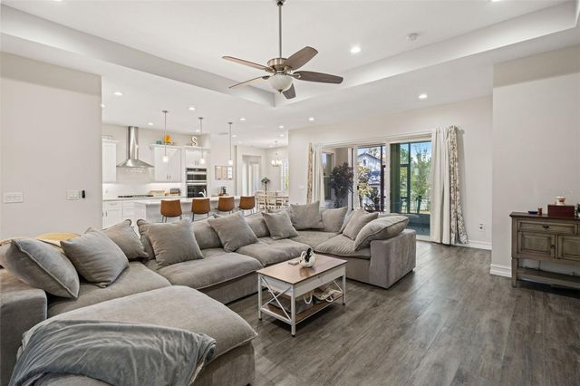 4698 HICKORY OAK DRIVE, Brooksville, FL 34601