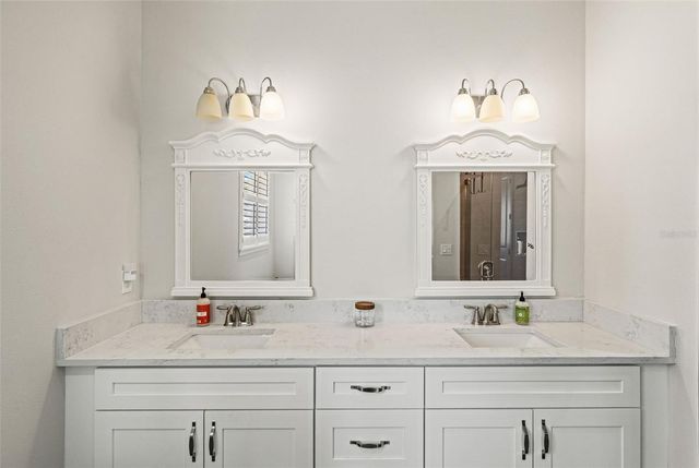 4698 HICKORY OAK DRIVE, Brooksville, FL 34601